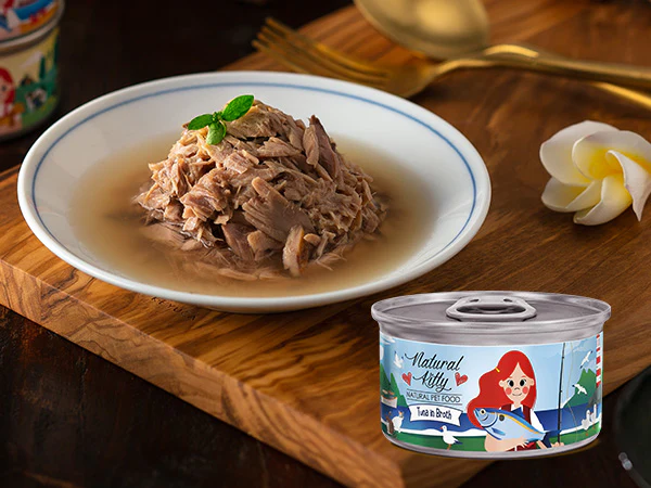 Natural Kitty Wet Food with Tuna in Broth for Adult Cats & Kittens - Image 2